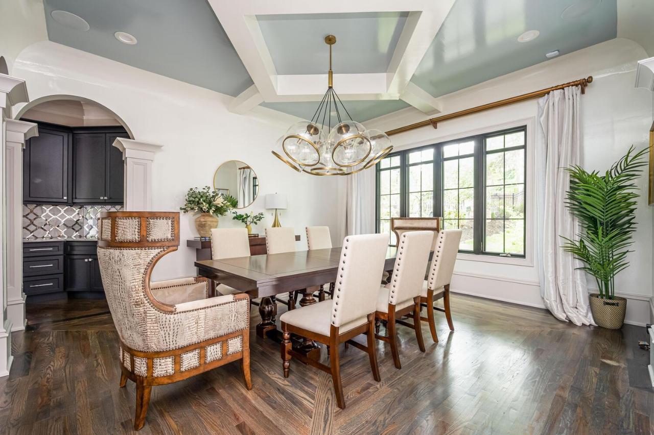 Adams Mansion, 10K Sqft, 7Bd/7Ba, 15Min To Airport Villa Atlanta Bagian luar foto
