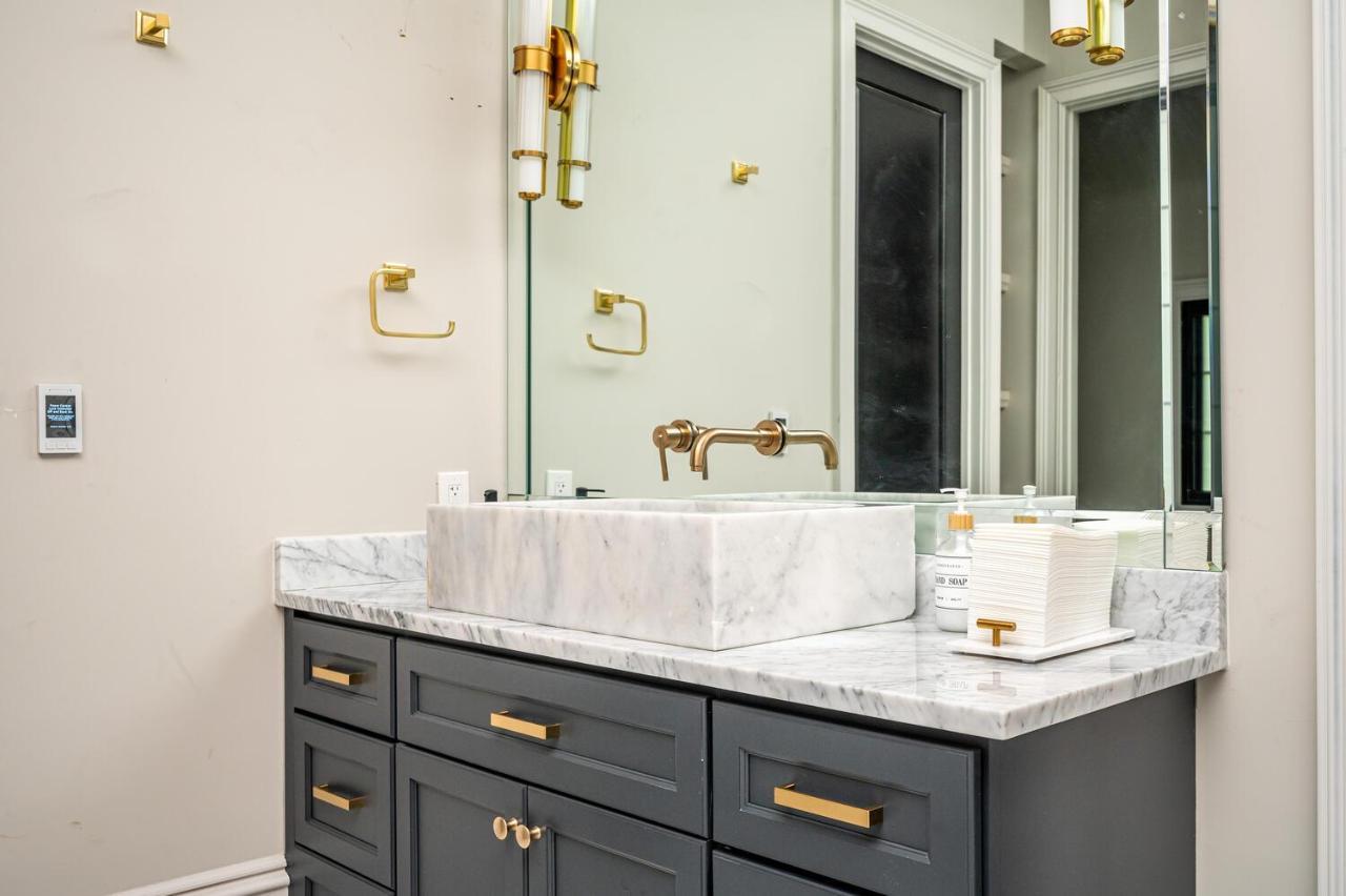 Adams Mansion, 10K Sqft, 7Bd/7Ba, 15Min To Airport Villa Atlanta Bagian luar foto