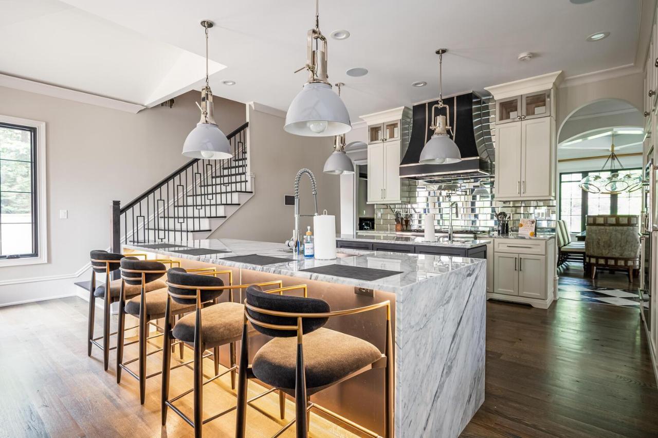Adams Mansion, 10K Sqft, 7Bd/7Ba, 15Min To Airport Villa Atlanta Bagian luar foto